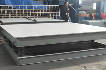 3乘3米振動平臺.jpg 3乘3米振動平臺.jpg